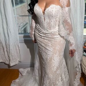 Elegant White Lace Wedding Dress